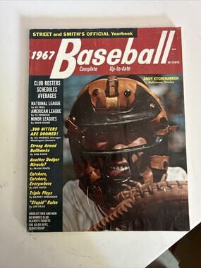 1967 STREET AND SMITH'S BASEBALL MAGAZINE - ANDY ETCHEBARREN COVER - J 7695